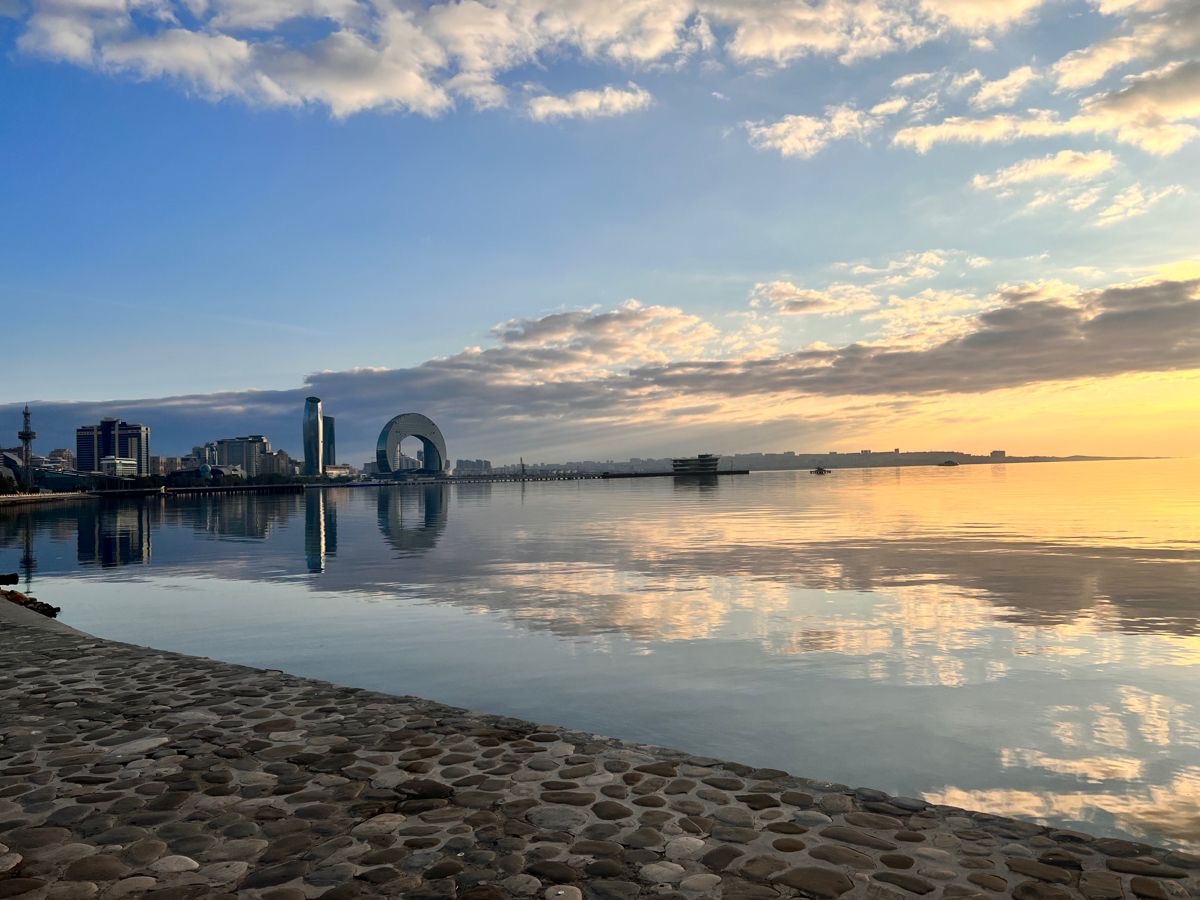 Тайны Каспия: что скрывает море у берегов Азербайджана