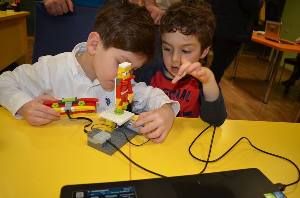 Робототехника и инженерия для детей 4-14 лет
